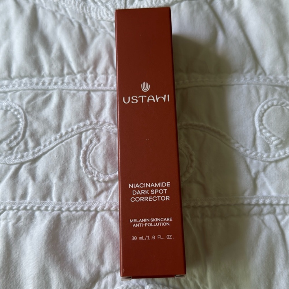 USTAWI Niacinamide Dark Spot Corrector 30ml melanin skincare anti pollution